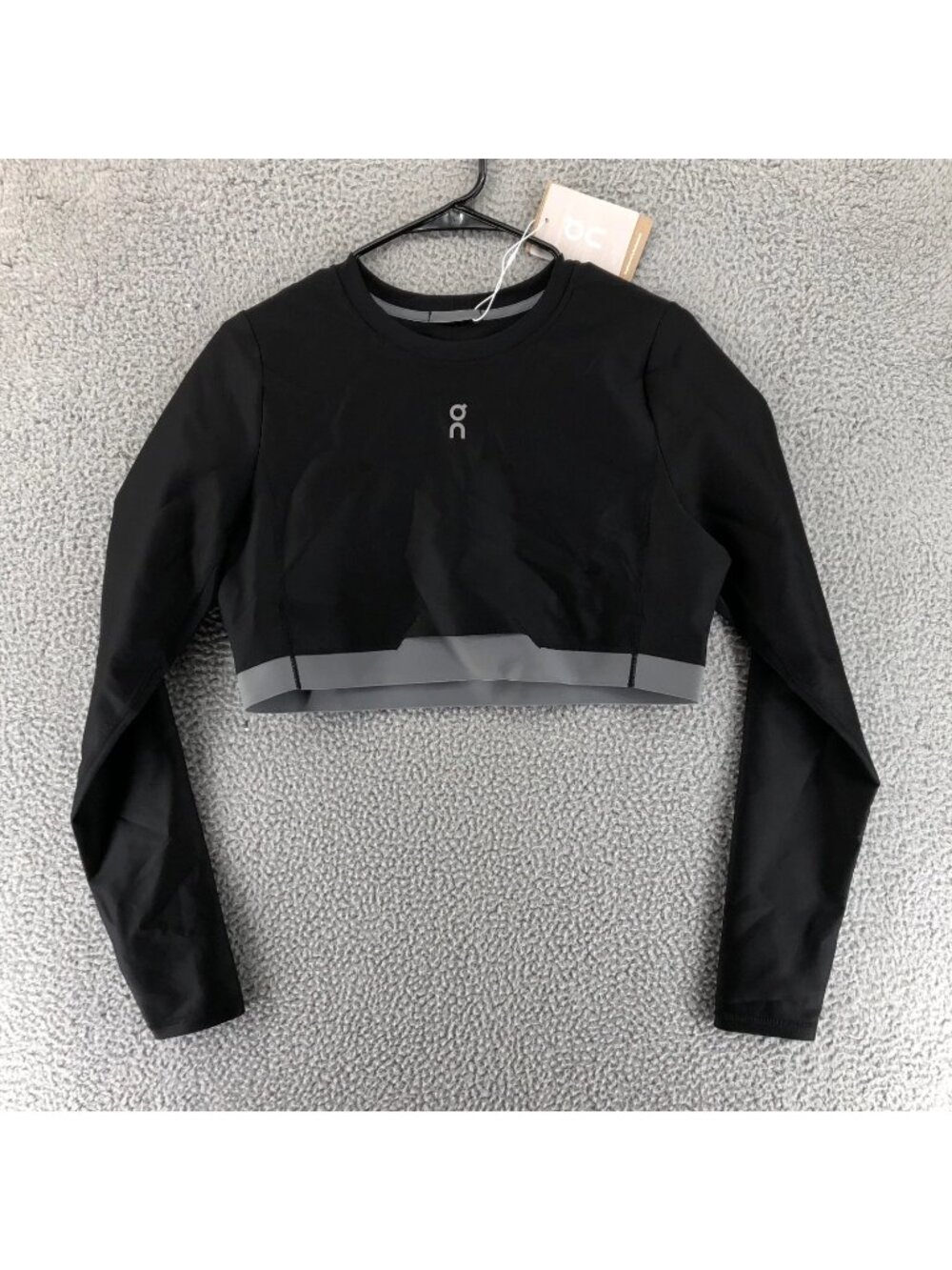On Running Train Long Sleeve Crop Women Black Mesh Back 1WF10220553 Size XS